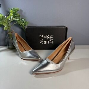 Naturalizer Everly Silver Metallic Pointed Toe Kitten Heel Pumps Women's Leather